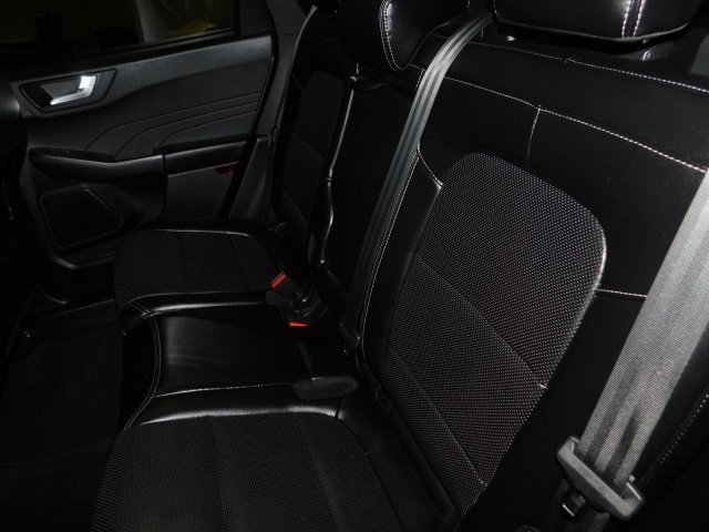 Used 2022 Ford Escape SEL w/ Technology Package image 12