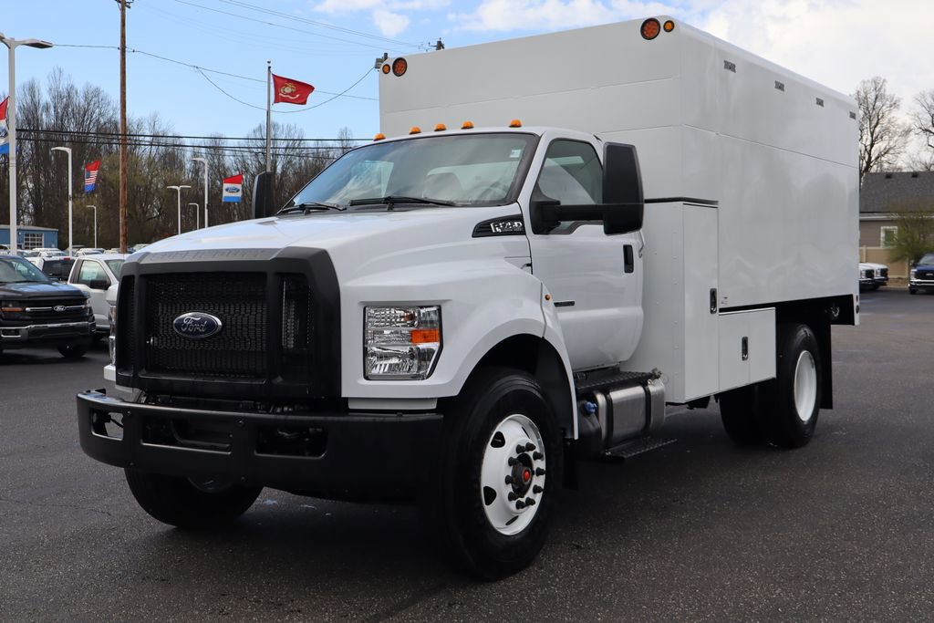 New 2027 Ford F750 2WD Regular Cab Super Duty image 15