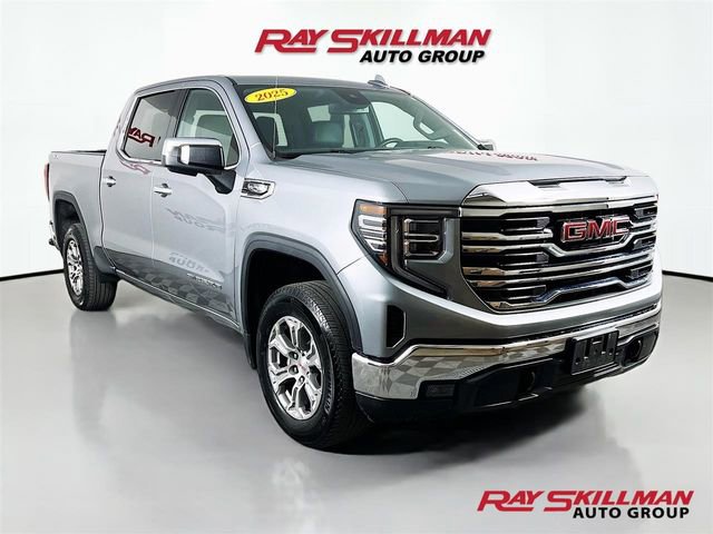 Used 2025 GMC Sierra 1500 SLT image 1
