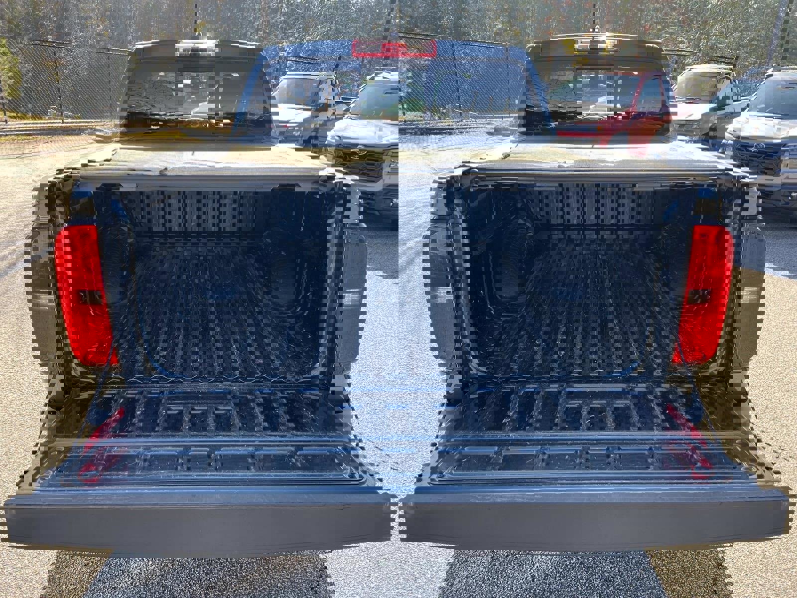 Used 2019 Chevrolet Colorado LT w/ LT Convenience Package image 18