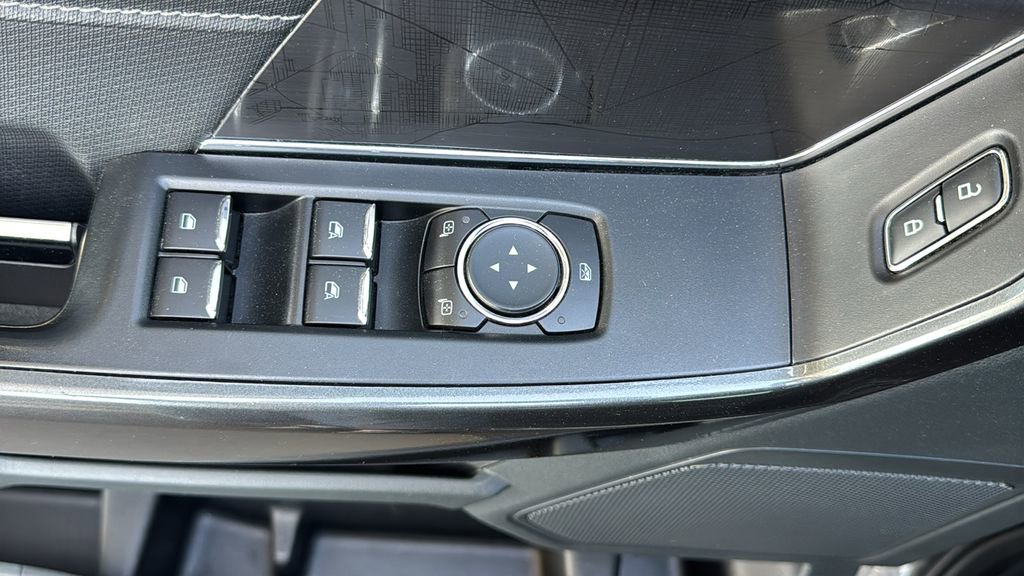 Certified 2021 Ford F150 XLT w/ Equipment Group 302A High image 21