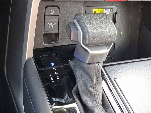 Used 2024 Toyota Sequoia Platinum AWD/4WD image 16