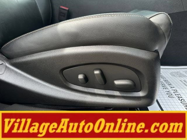 Used 2017 Chevrolet Impala LT FWD image 40