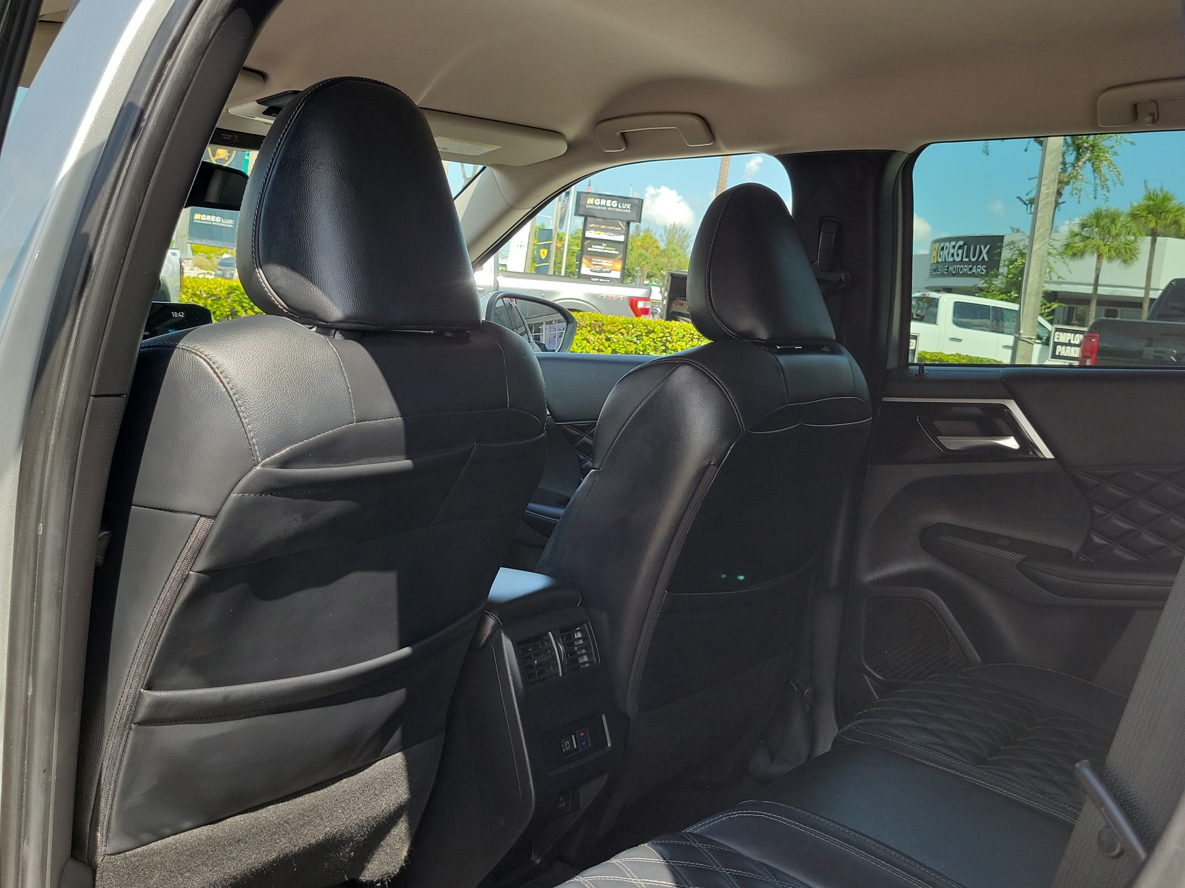 Used 2022 Mitsubishi Outlander SEL FWD image 14