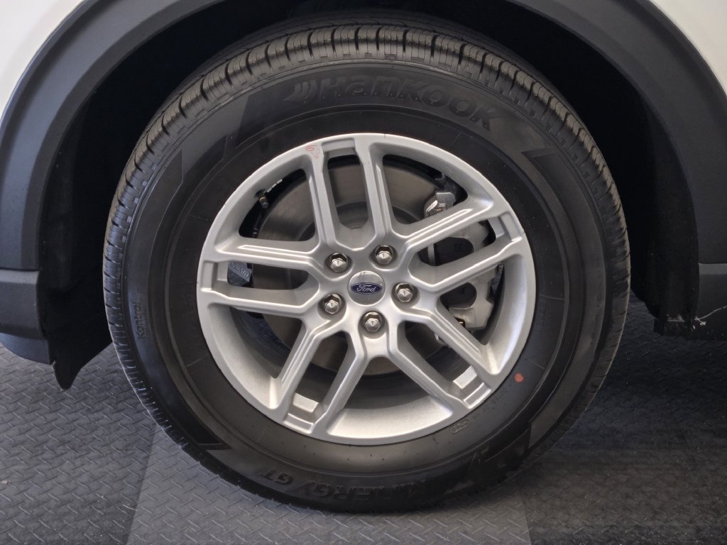 New 2026 Ford Explorer Active w/ Active Comfort Package RWD image 10