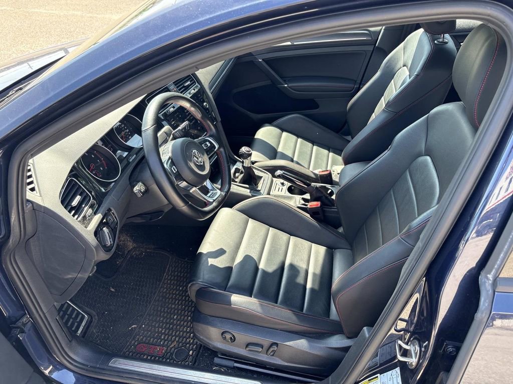 Used 2018 Volkswagen GTI Autobahn FWD image 14