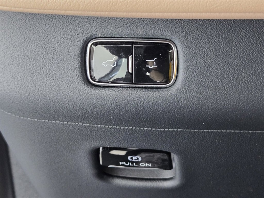 New 2026 Lincoln Navigator L Black Label image 25