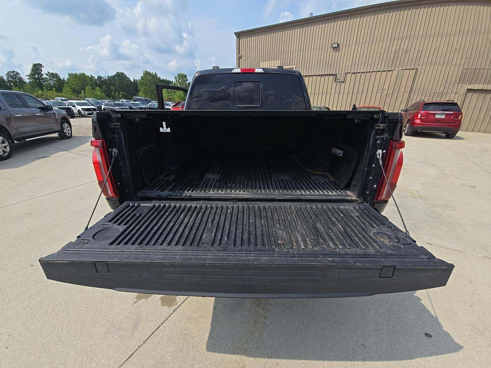 Used 2024 Ford F150 Lariat w/ Equipment Group 502A High AWD/4WD image 19