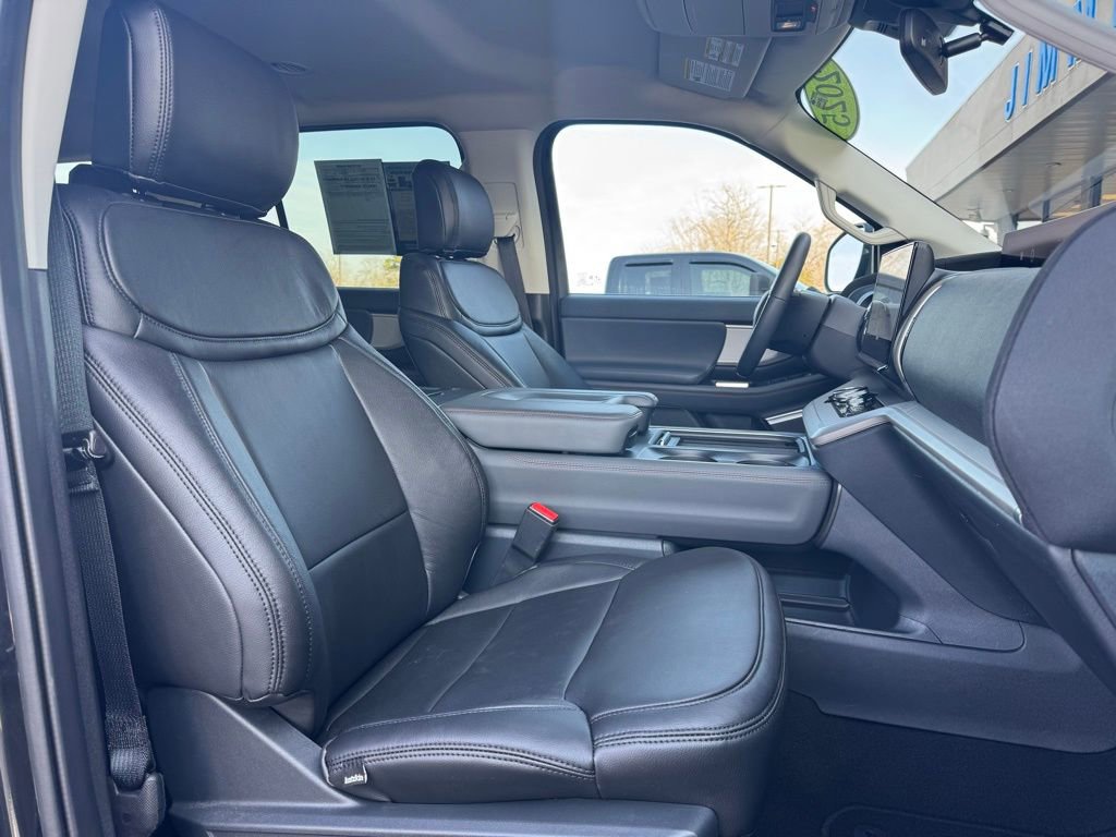 Used 2025 Ford Expedition Max Active image 18