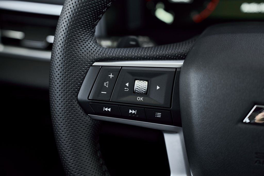 New 2026 Mitsubishi Outlander SE FWD image 37