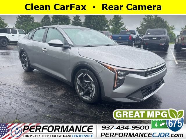 Used 2025 Kia K4 EX FWD image 1