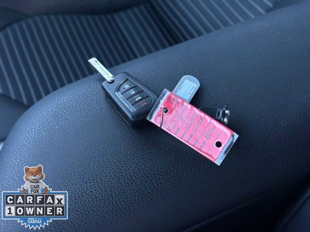 Used 2024 Toyota Camry SE image 25