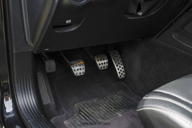 Used 2016 Dodge Challenger SRT Hellcat image 29