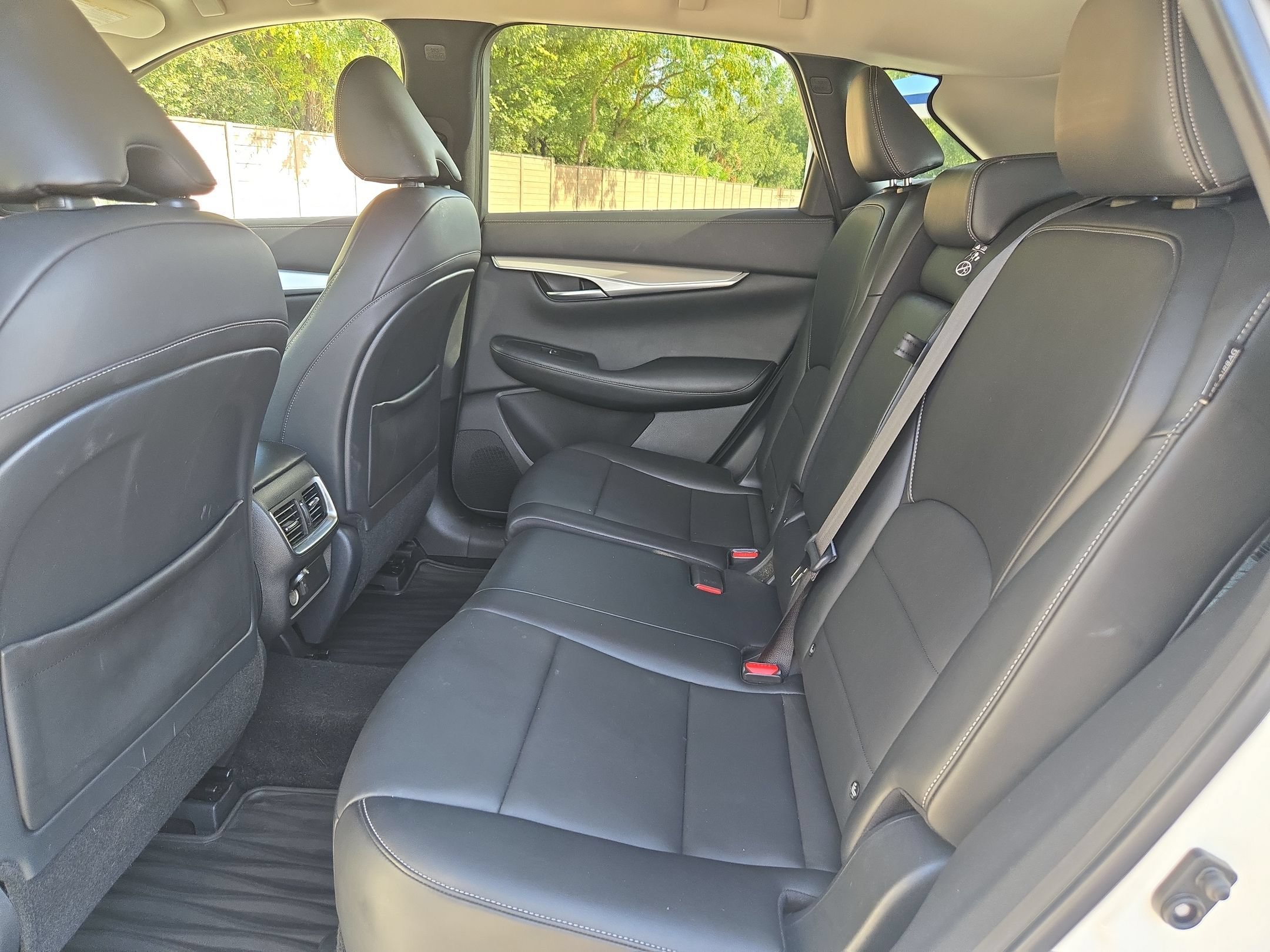 Used 2021 INFINITI QX50 Luxe AWD/4WD image 14