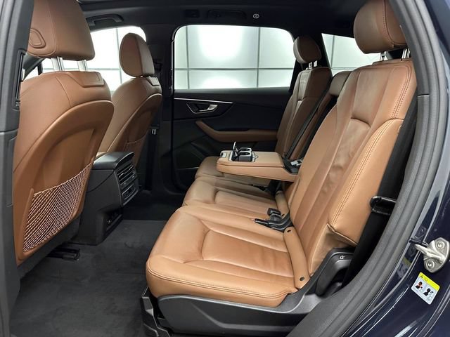 Certified 2024 Audi Q7 3.0T Premium Plus AWD/4WD image 9