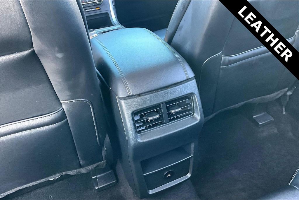 Used 2024 Ford Edge SEL image 10