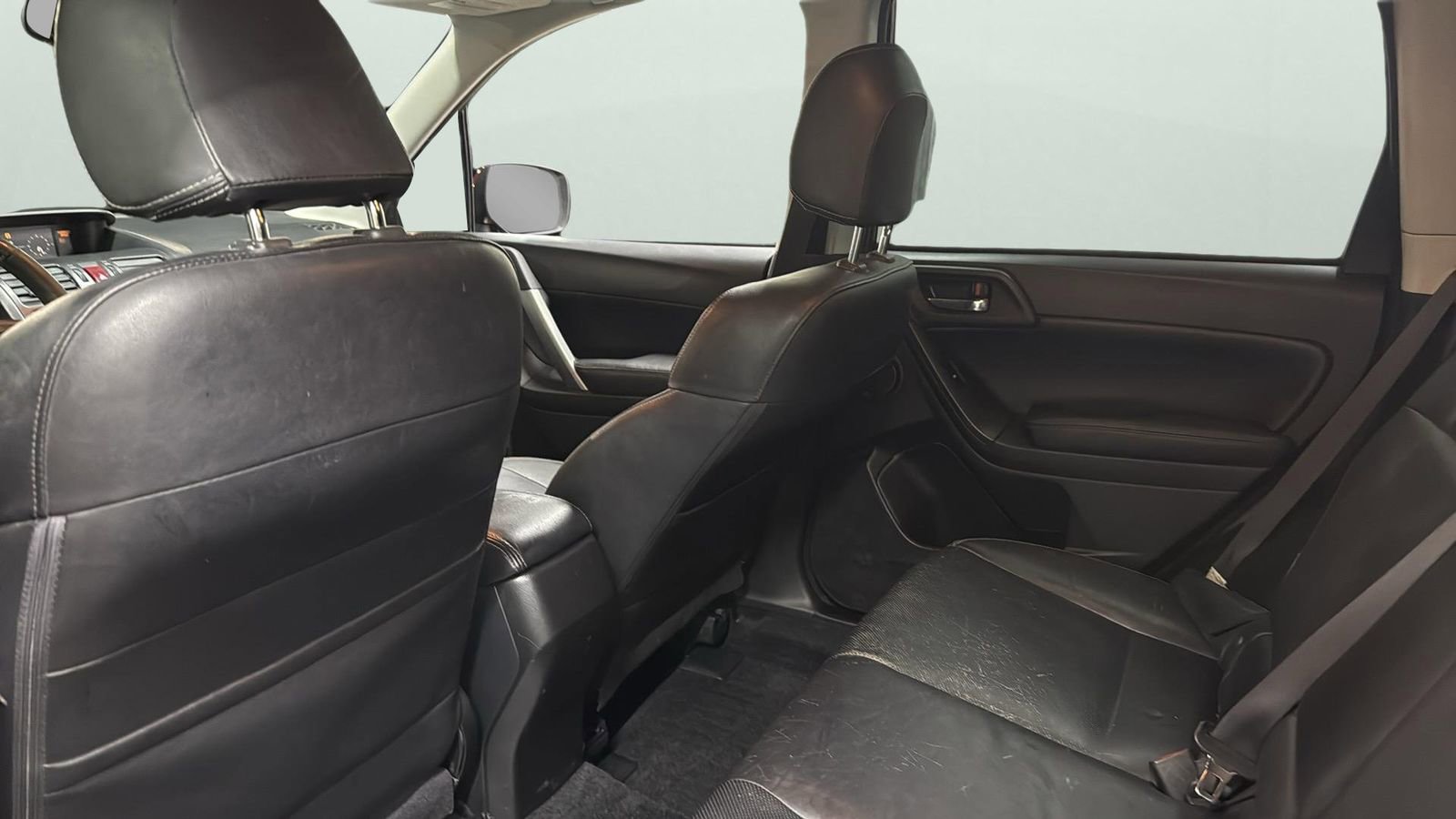 Used 2014 Subaru Forester 2.0XT Touring w/ Popular Package #2 image 28