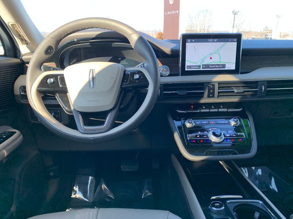 Certified 2022 Lincoln Corsair Reserve w/ Equipment Group 201A image 22