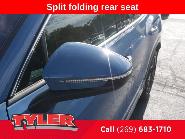 Used 2025 Volkswagen Tiguan SEL R-Line AWD/4WD image 12