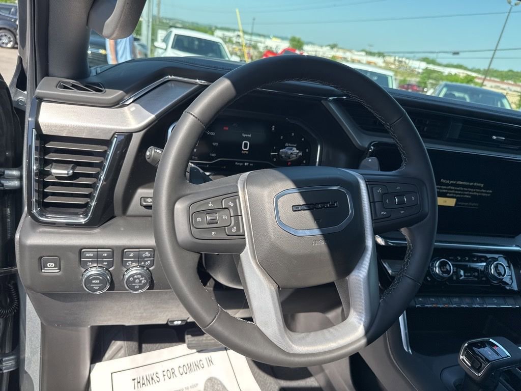 New 2025 GMC Sierra 1500 Denali w/ Denali Reserve Package image 16