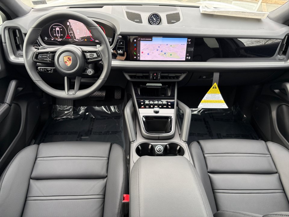New 2026 Porsche Cayenne Coupe AWD/4WD image 16