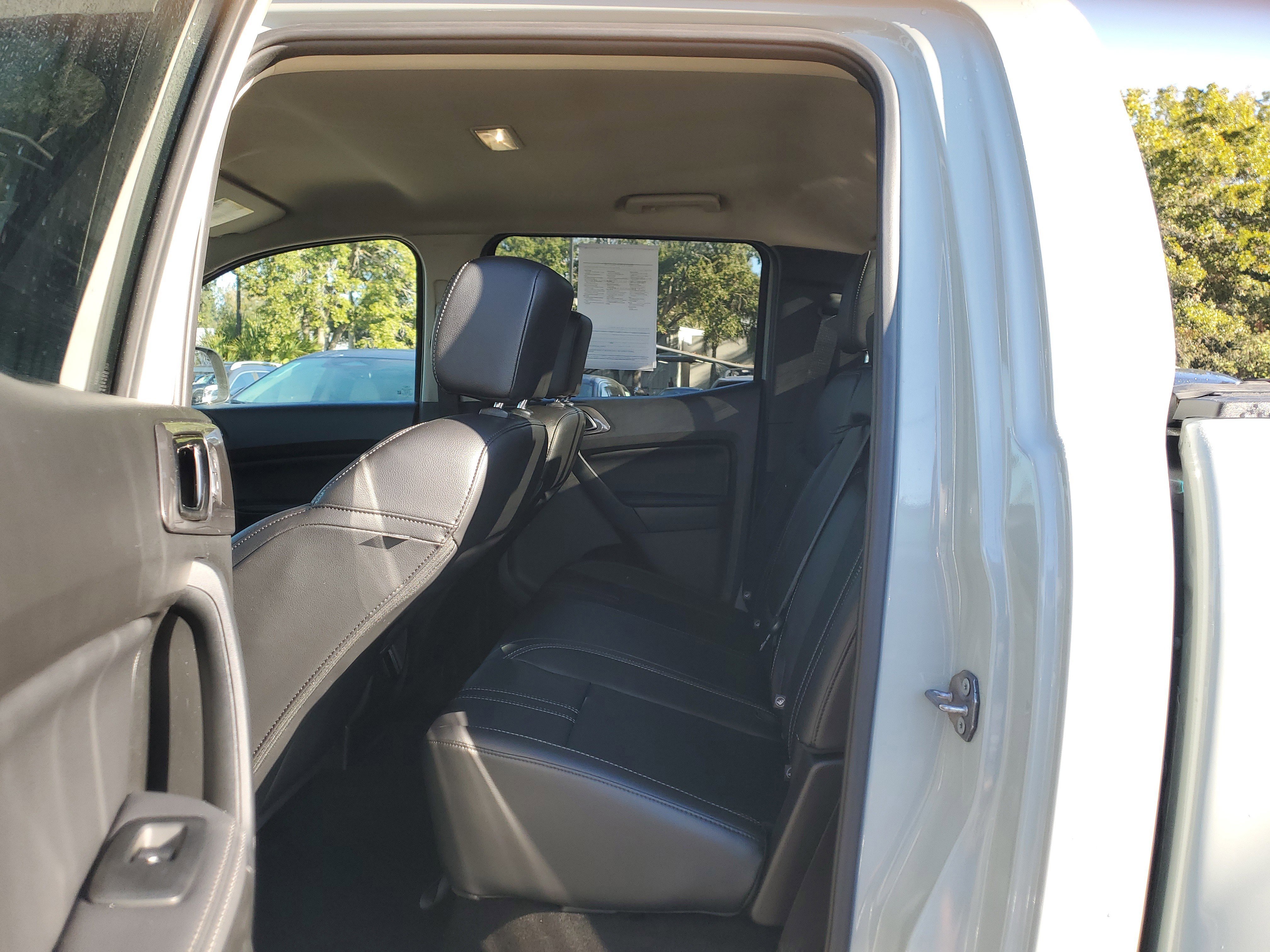 Used 2023 Ford Ranger Lariat w/ Technology Package image 10