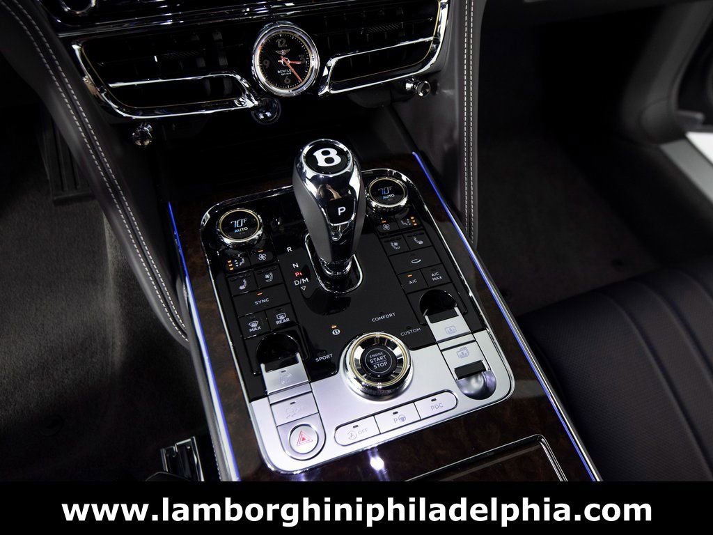 Used 2024 Bentley Flying Spur V8 AWD/4WD image 27