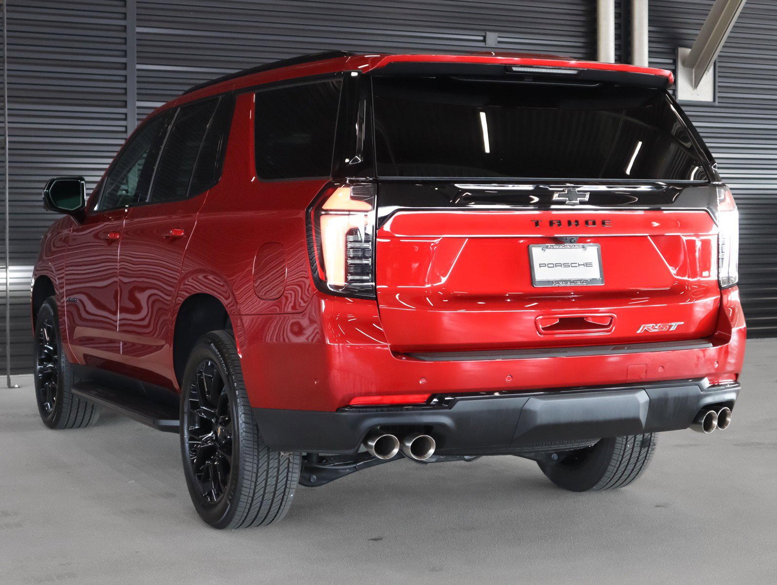 Used 2026 Chevrolet Tahoe RST w/ Comfort Package image 2