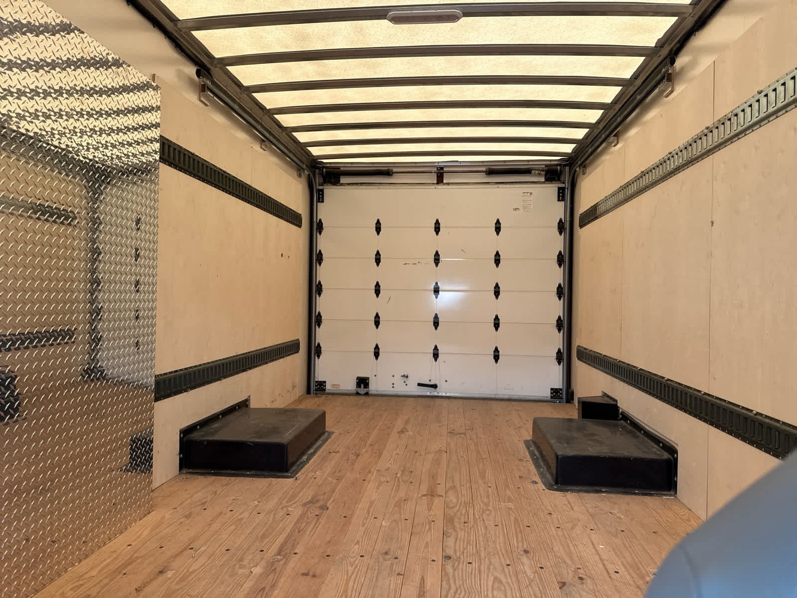 Used 2024 Ford E-350 and Econoline 350 Super Duty w/ Power Windows & Locks Group RWD image 22