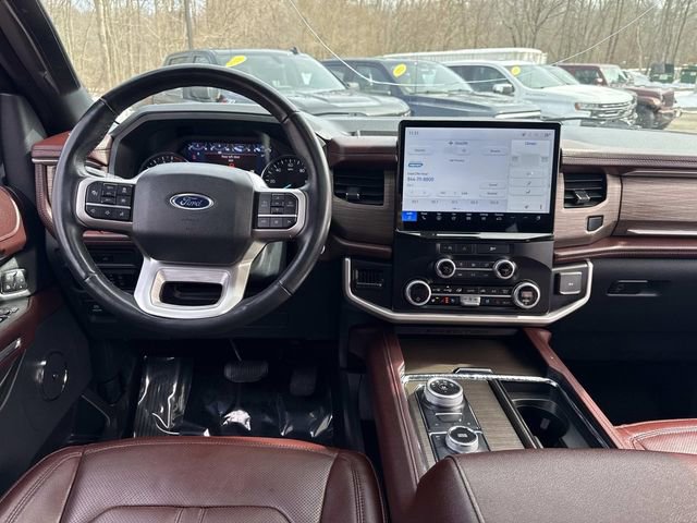 Used 2024 Ford Expedition Max Limited image 18