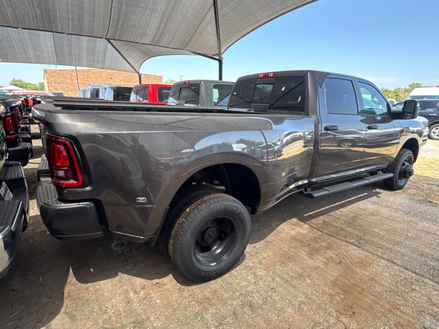 New 2026 RAM 3500 Tradesman AWD/4WD image 4