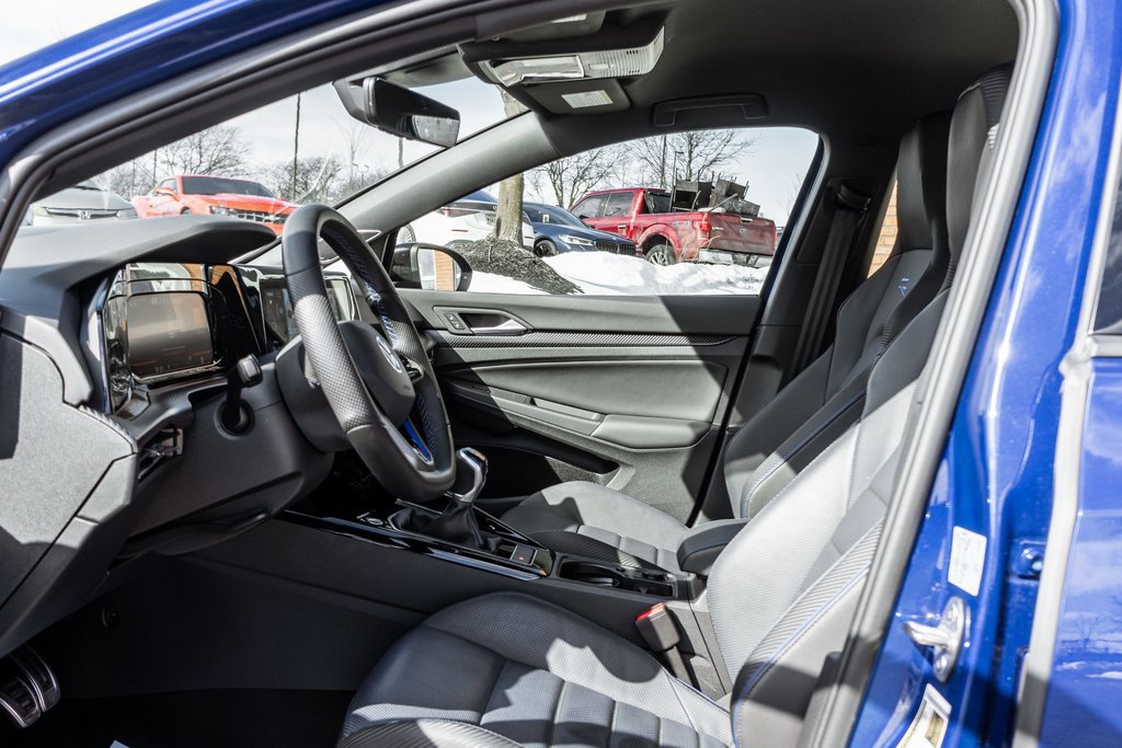 Used 2023 Volkswagen Golf 20th Anniversary Edition image 27