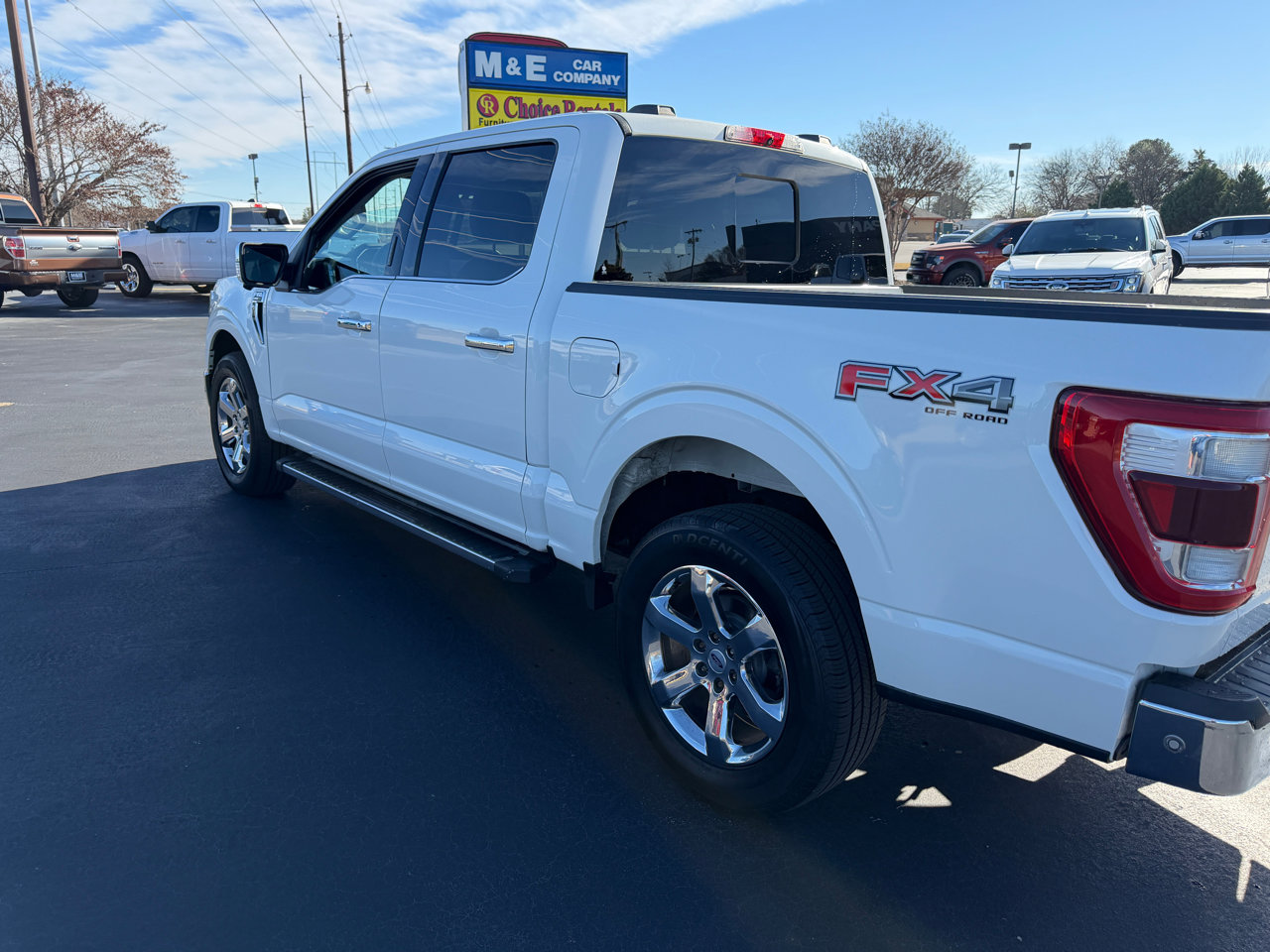 Used 2021 Ford F150 Lariat w/ Equipment Group 502A High image 5