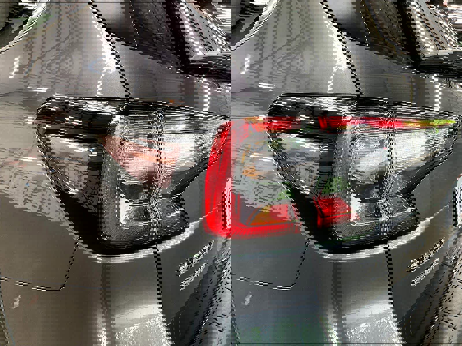 Used 2025 Subaru Outback Premium AWD/4WD image 31