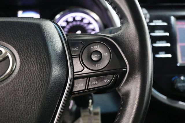 Used 2019 Toyota Camry SE FWD image 22