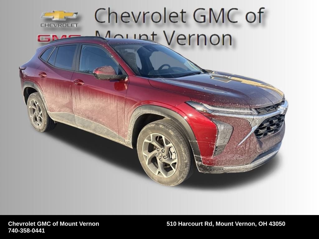 Used 2024 Chevrolet Trax LT w/ LT Convenience Package image 7