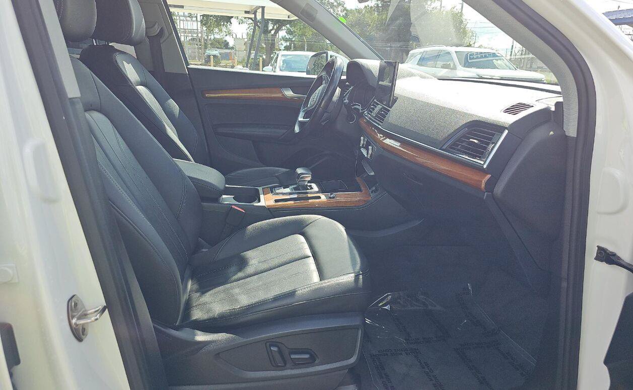 Used 2023 Audi Q5 2.0T Premium Plus AWD/4WD image 13