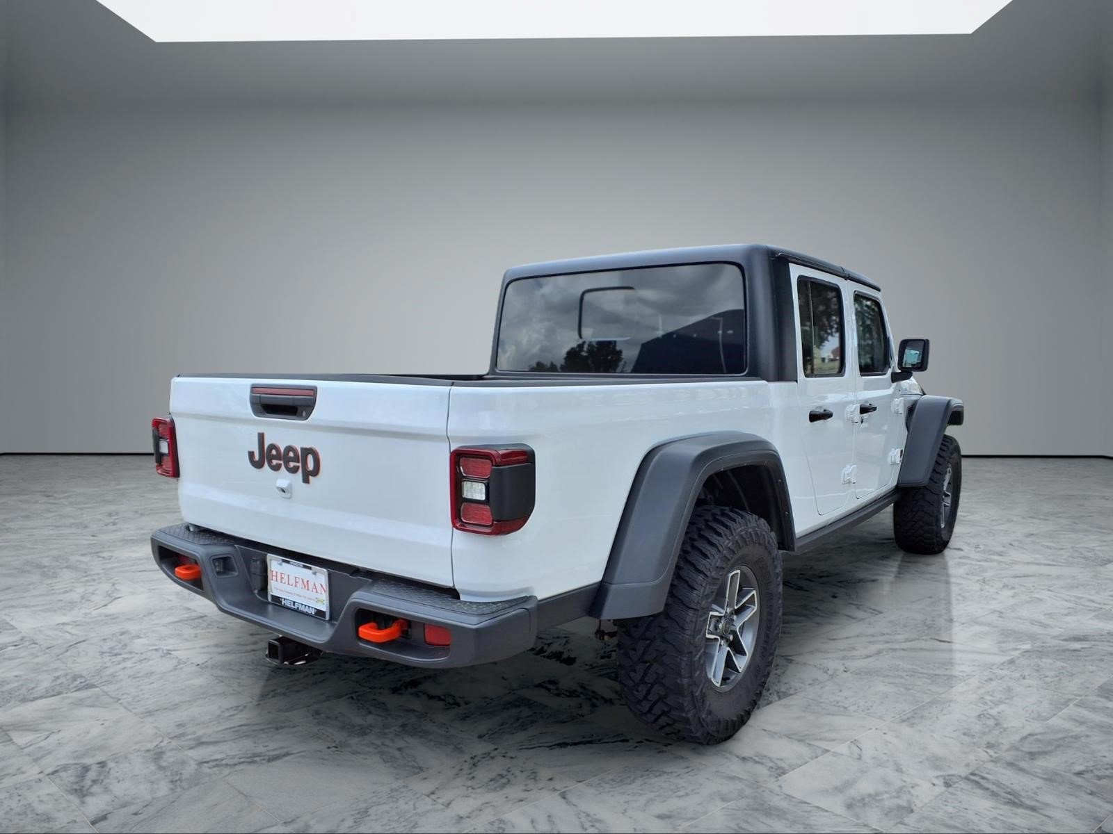 Used 2024 Jeep Gladiator Mojave w/ Convenience Group AWD/4WD image 7