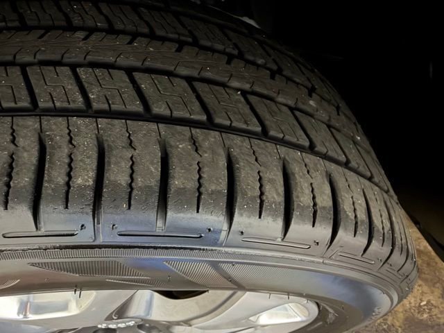 Used 2018 Jeep Compass Limited image 10