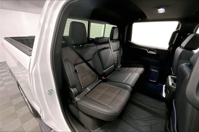 Used 2022 Chevrolet Silverado 1500 High Country w/ High Country Premium Package image 24