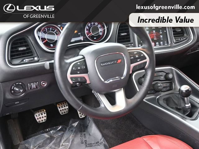 Used 2016 Dodge Challenger R/T Plus image 25