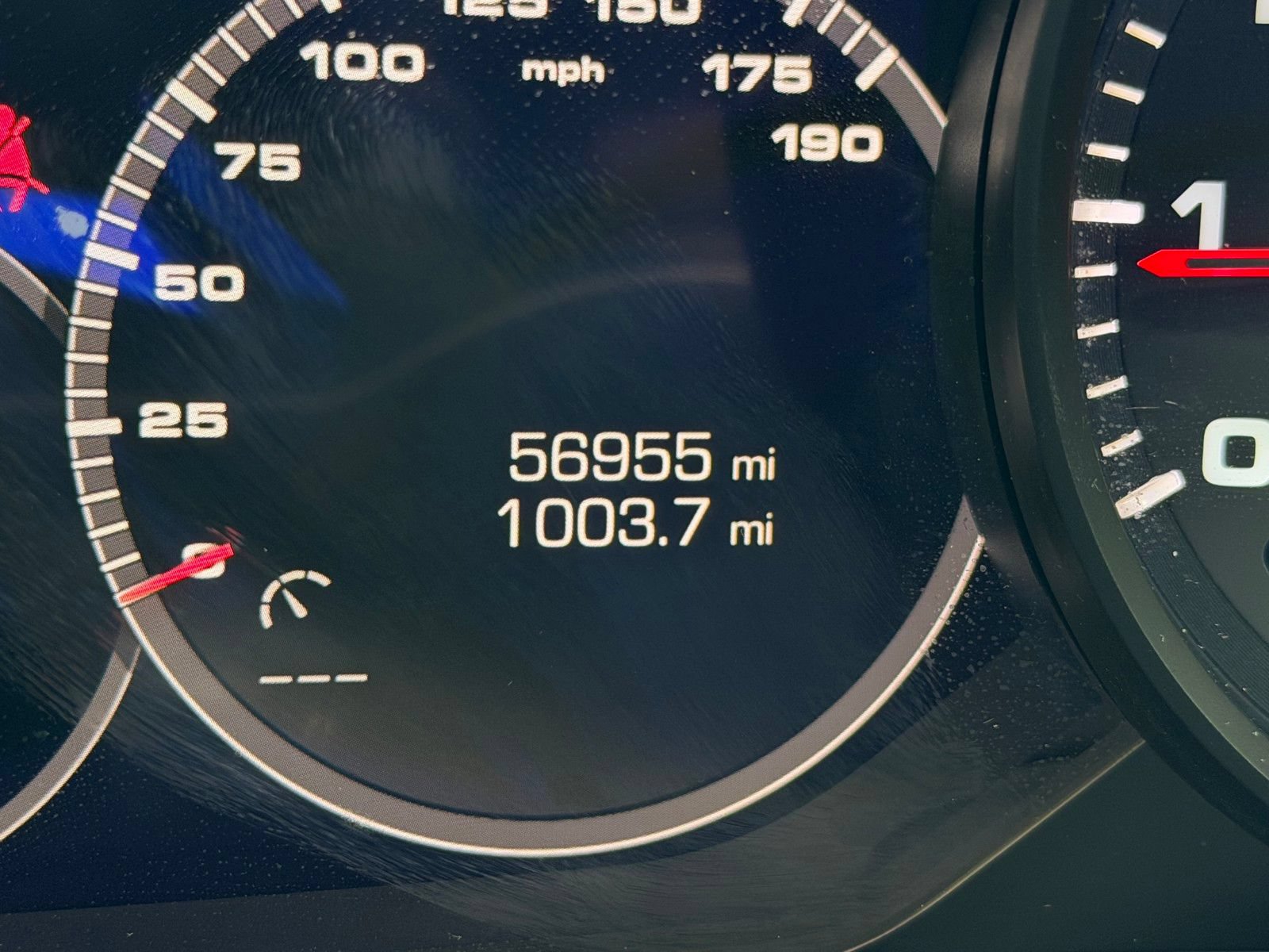 Used 2017 Porsche Panamera image 3