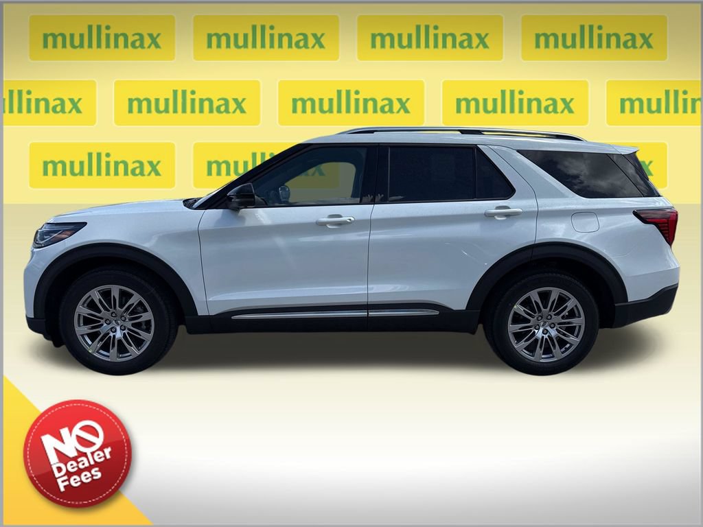 New 2026 Ford Explorer Platinum RWD image 2