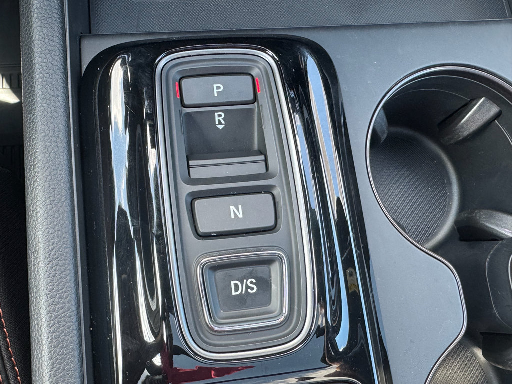 Used 2025 Honda Pilot TrailSport image 21