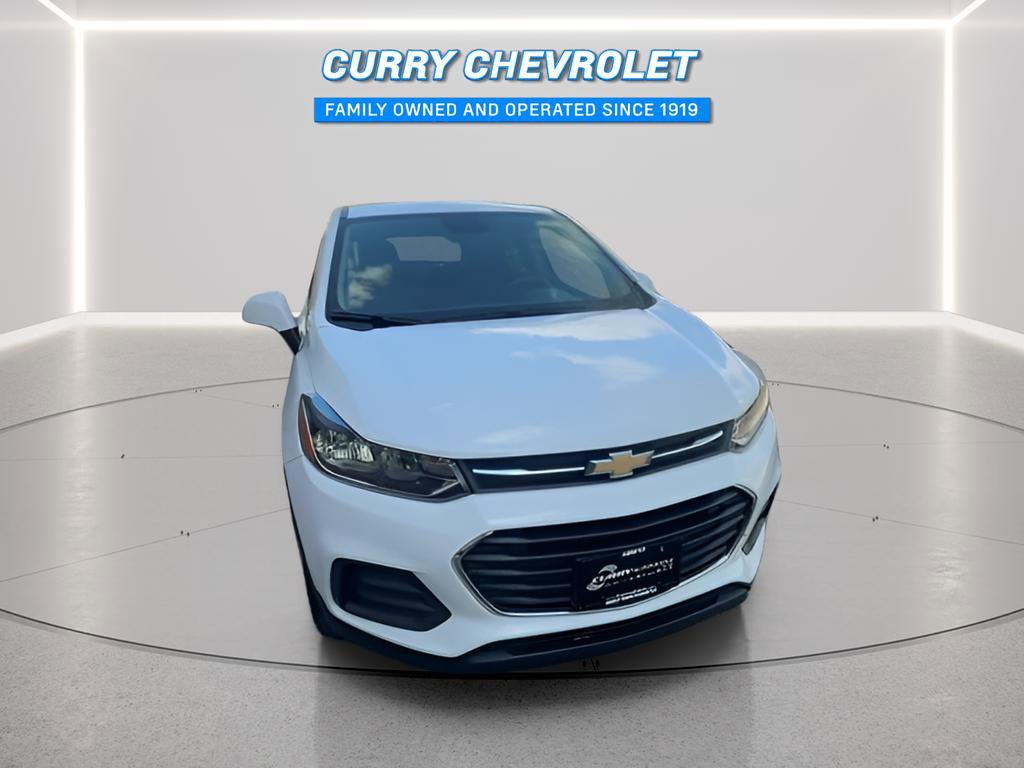 Used 2020 Chevrolet Trax LS AWD/4WD image 4
