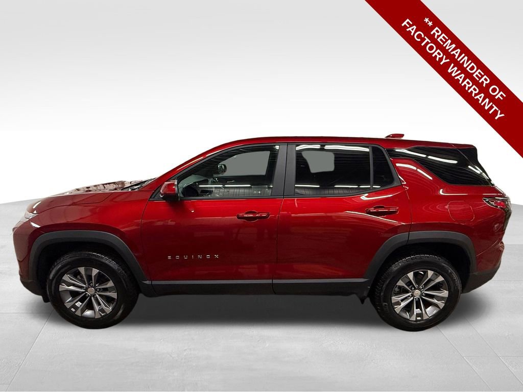Used 2025 Chevrolet Equinox LT w/ Safety and Technology Package image 2