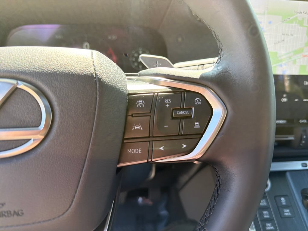 Used 2025 Lexus GX 550 AWD/4WD image 26