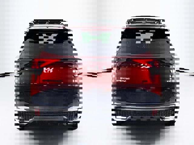 Certified 2023 Kia Sportage X-Line w/ X-Line Premium Package image 6
