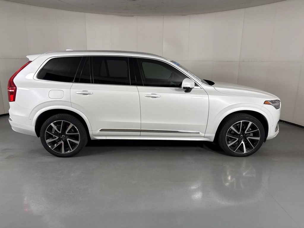 Certified 2025 Volvo XC90 B6 Plus w/ Protection Package Premier AWD/4WD image 9