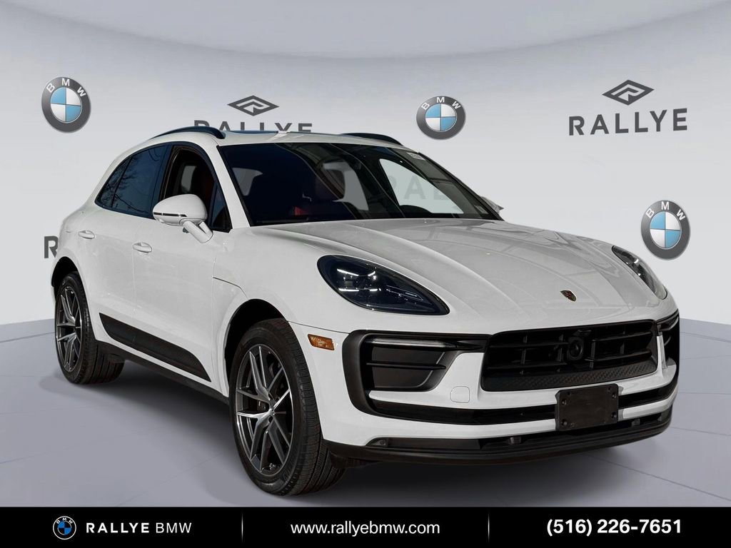 Used 2023 Porsche Macan AWD/4WD video 1